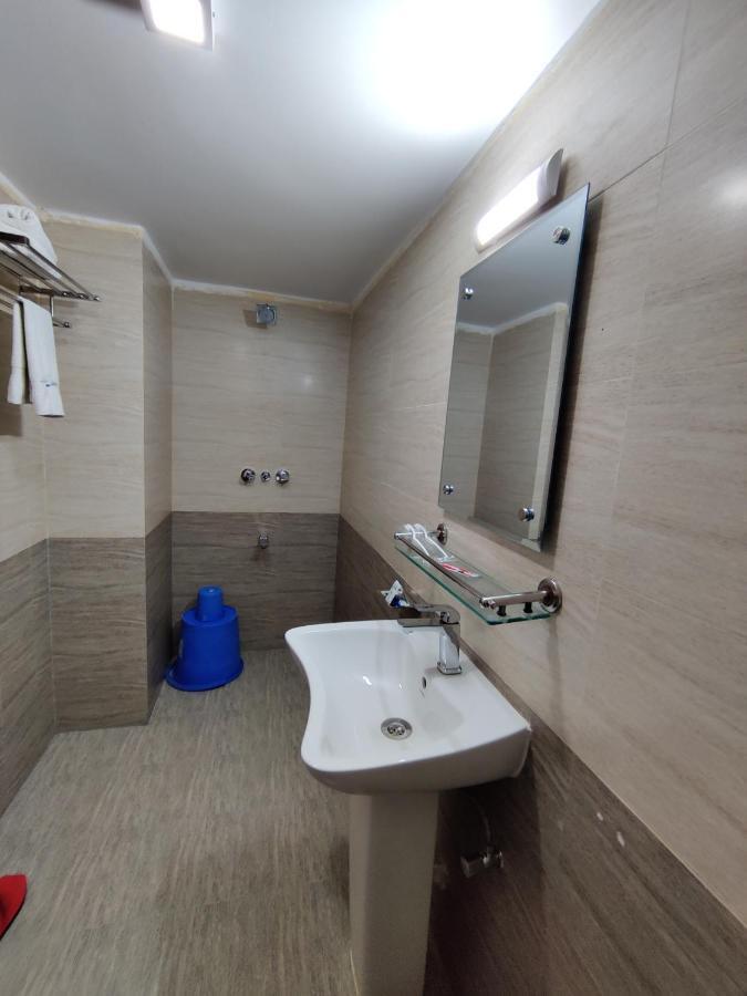 Hotel Sea Moon Cox's Bazar Exterior foto